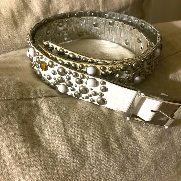 Belt - Picture 1 of 4